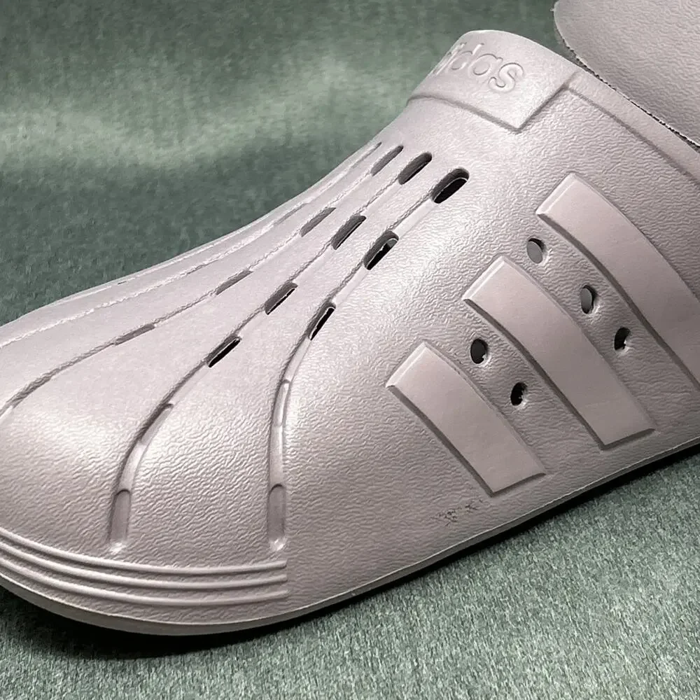 Adidas Adilette Clogs Men's Size 11 Purple Mauve Slip On Water Shoes Sandals